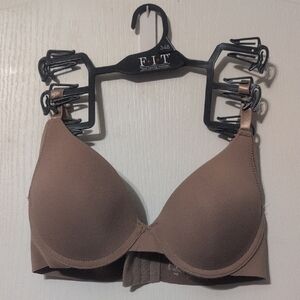 F.I.T Figure Improving Technology Tan Smoothing Soft Bra 34B New